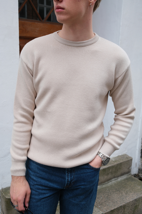 Striktrøje med Rund Hals - Lys Beige