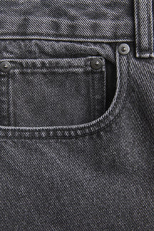 De Originale Performance Mom Jeans - Washed Black Denim