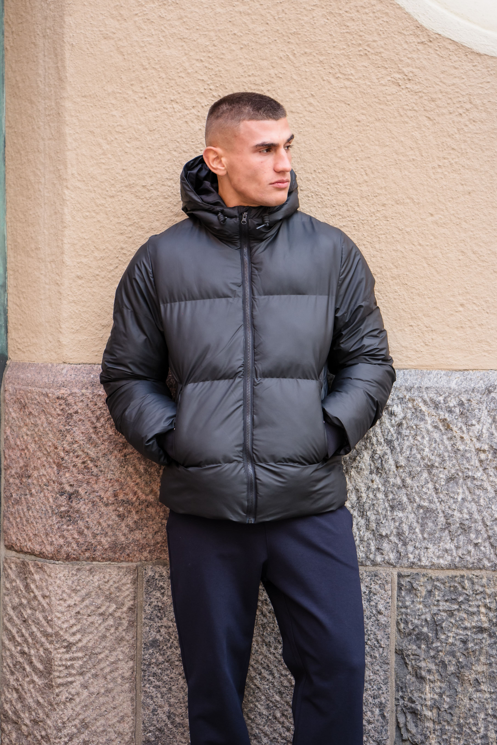 Coated Hooded Jacket - Sort