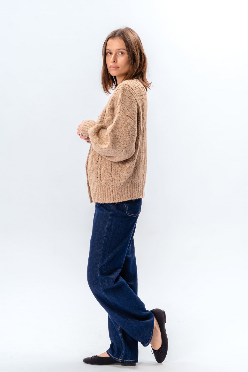 Botton Knit - Beige