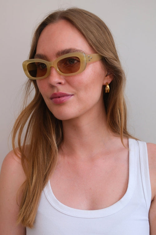Saga Solbriller - Beige