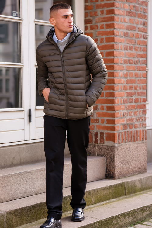 Hooded Light Puffer Jacket - Oliven