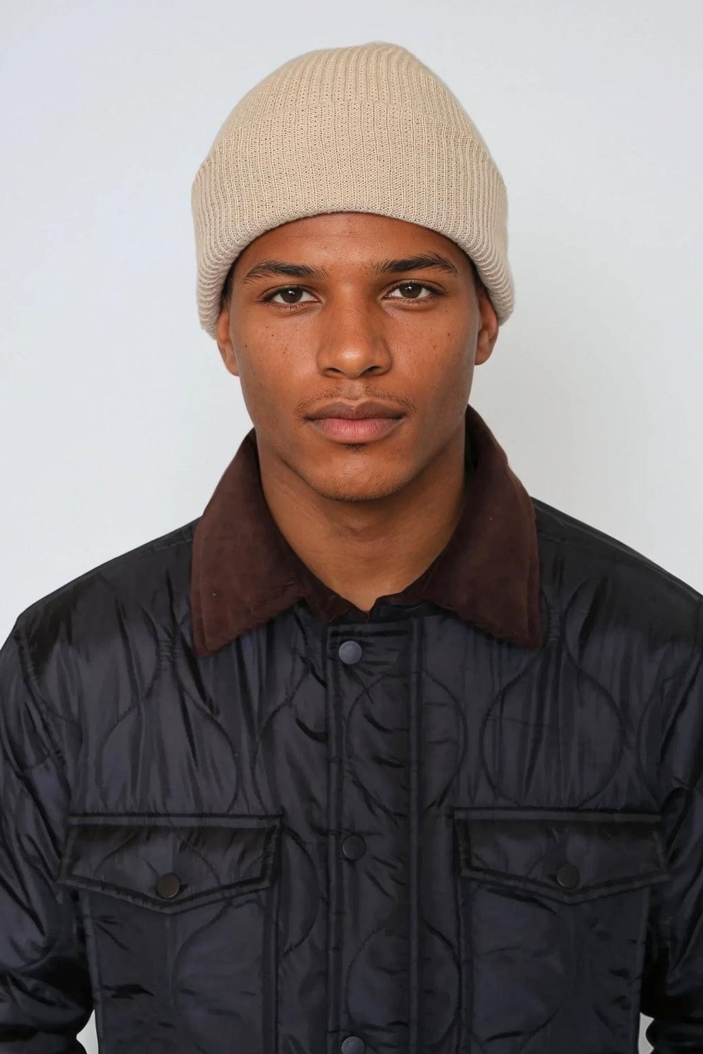 Strikket beanie - Beige
