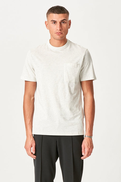 T-shirt med Lomme - Off-white