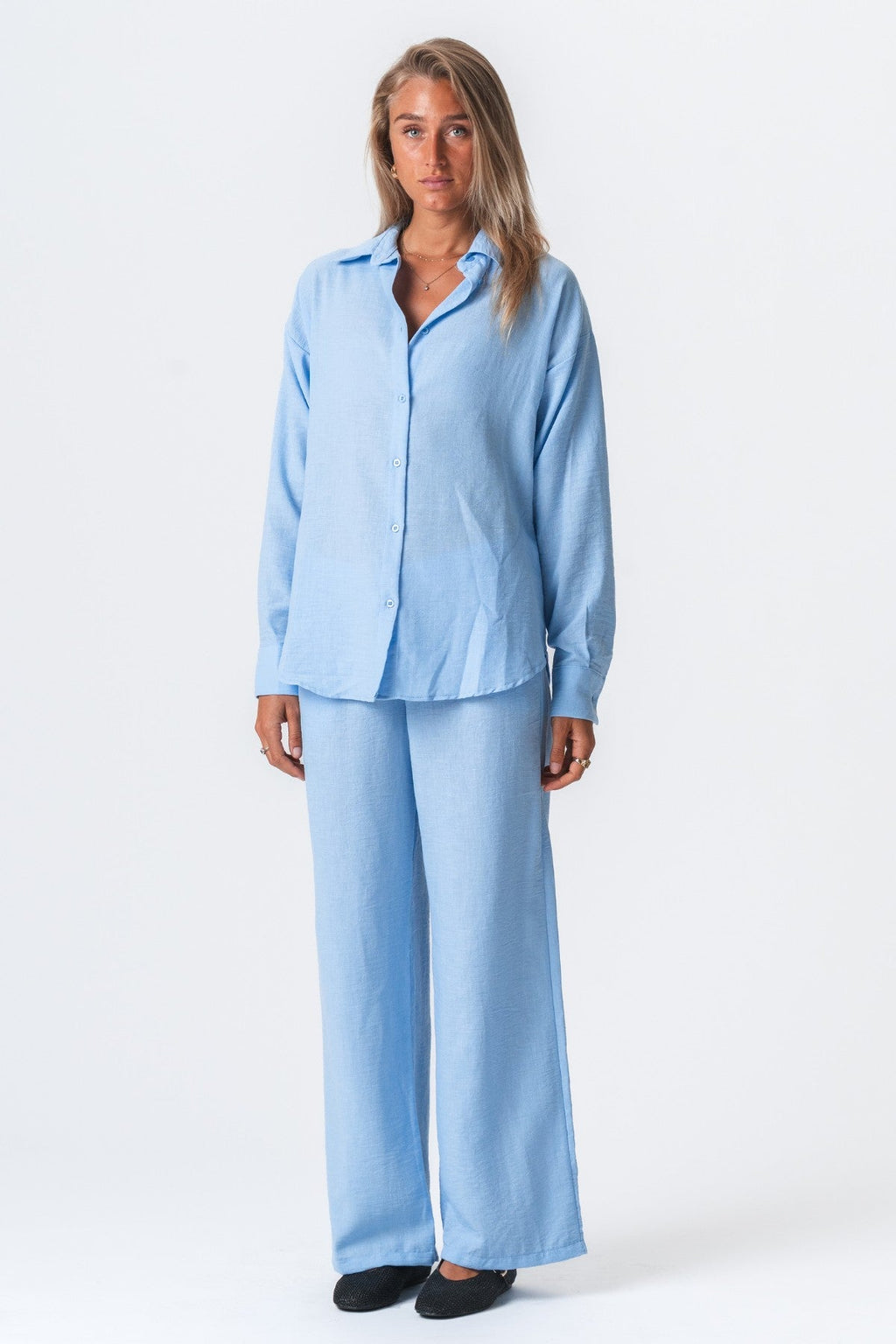 Aura Bermuda Shorts - Sort