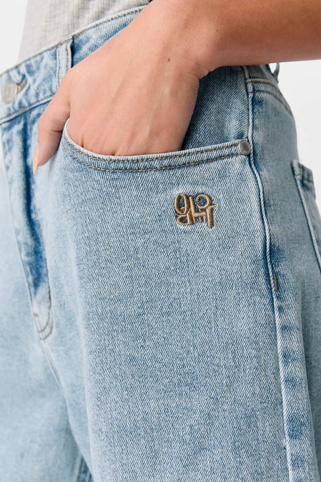 Isra Bermuda Shorts - Mellemblå Denim