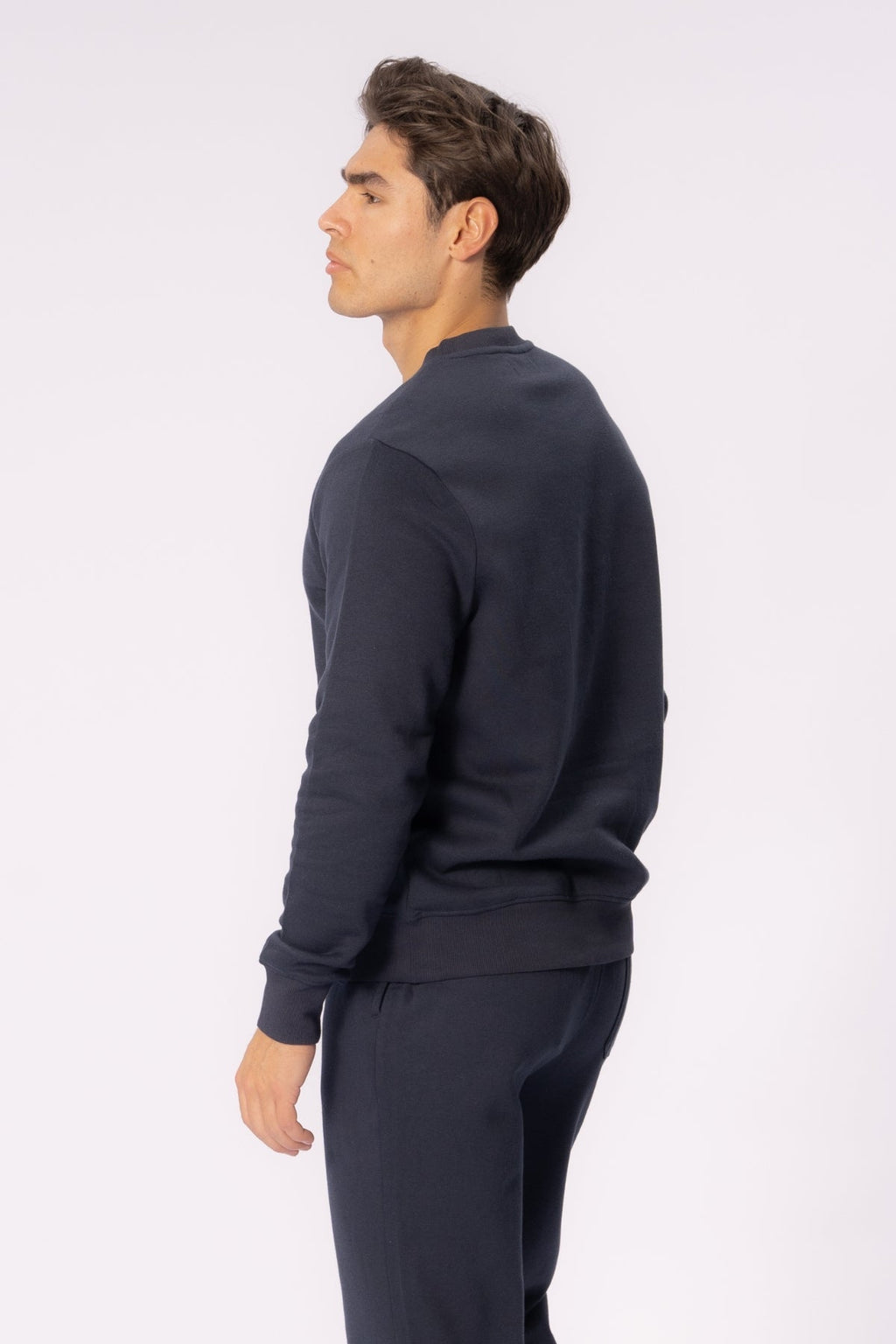 Essential Crewneck - Marineblå