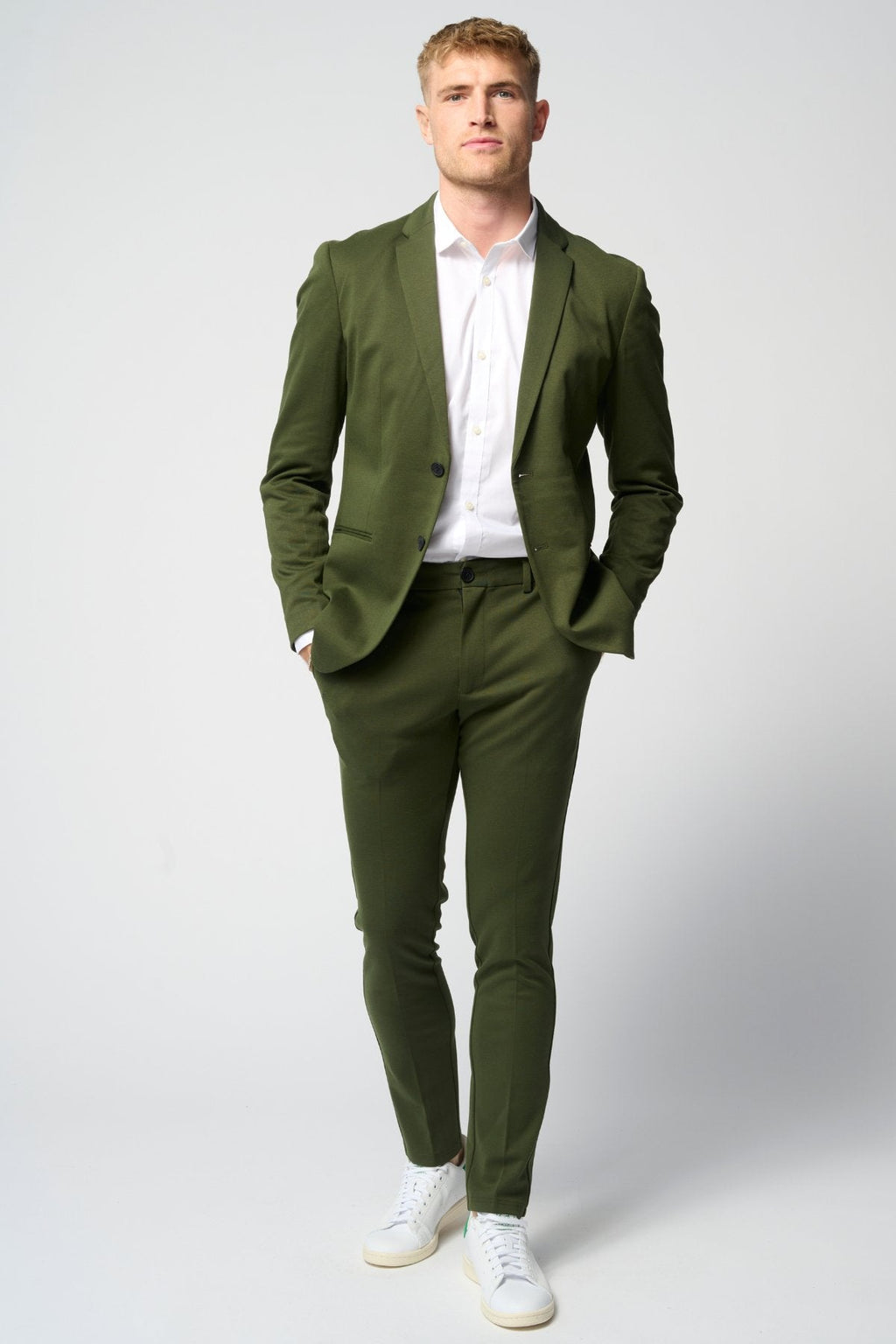 Performance Pants Wide - Army Green