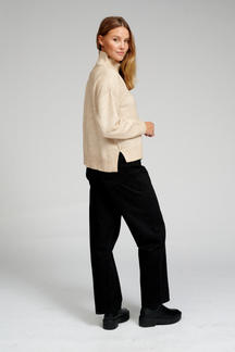 Oversized Strikket Rullekravetrøje - Beige