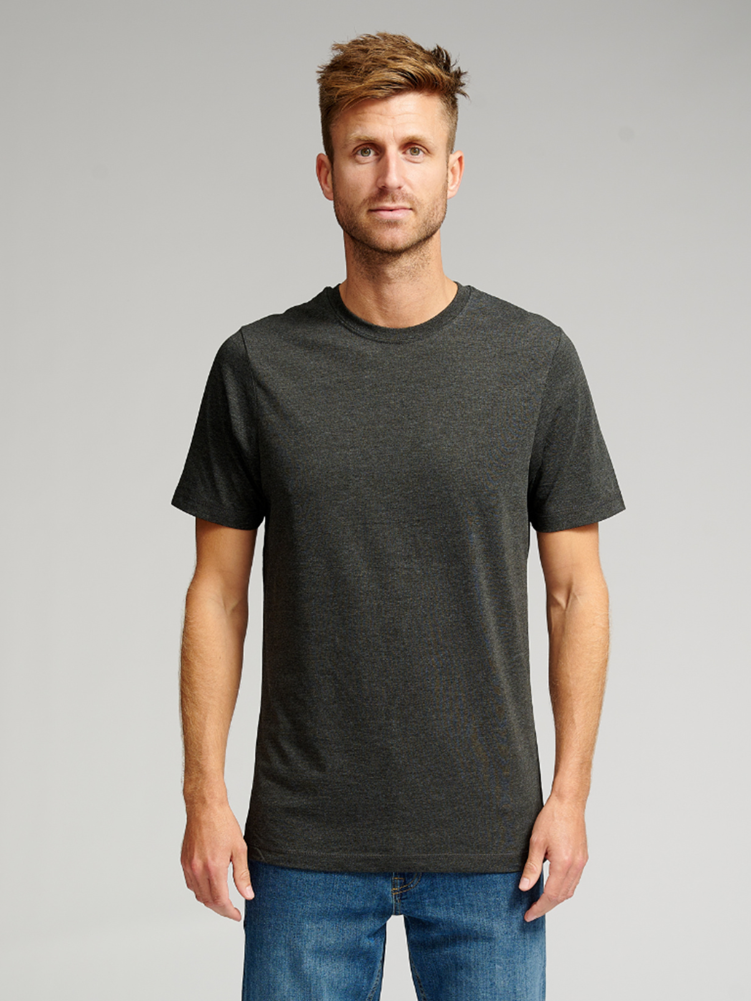Basic T-shirt - Mørkegrå - TeeShoppen - Grå