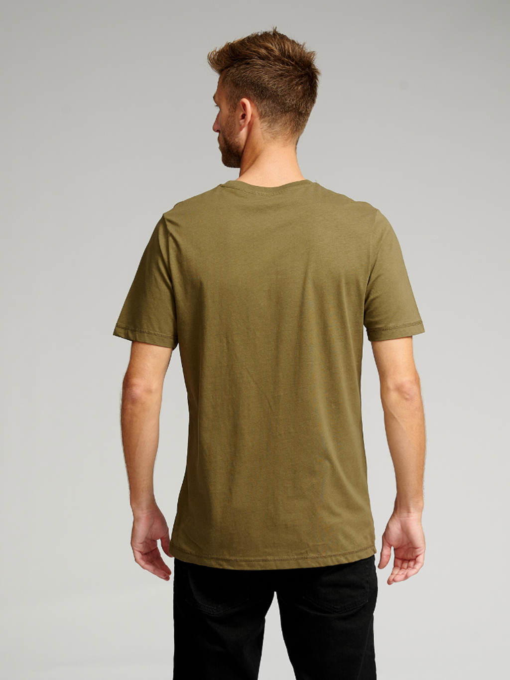 Basic T-shirt - Armygrøn